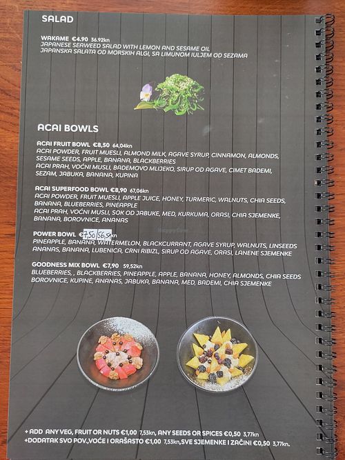 Sushi plates and poke bowls at Fresh and Hash in Sibenik