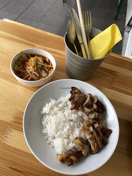 Ente mit Hoisin Soße   at Mr.Vietnam in Karlsruhe