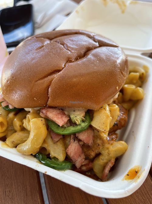 Buffalo Mac & Chicken sandwich at Project Pollo in Katy