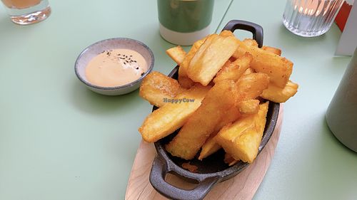 fries  at Lokal Vier  in Hannover