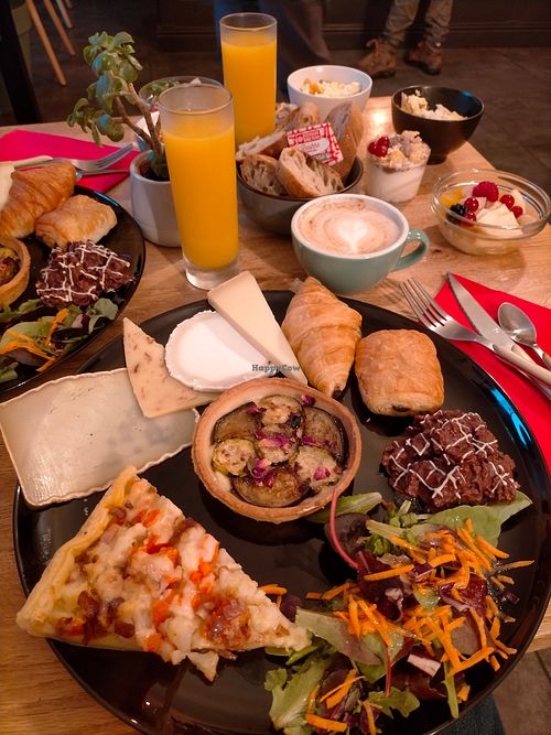 Brunch végétarien at Kafeenn in Benodet