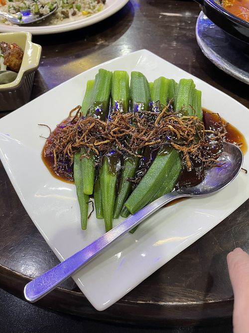 Ladyfingers with “oyster” sauce  at Man Yuan Fang in Malacca