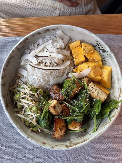 Tofu bowl  at Sportstübli at Sporthotel in Pontresina