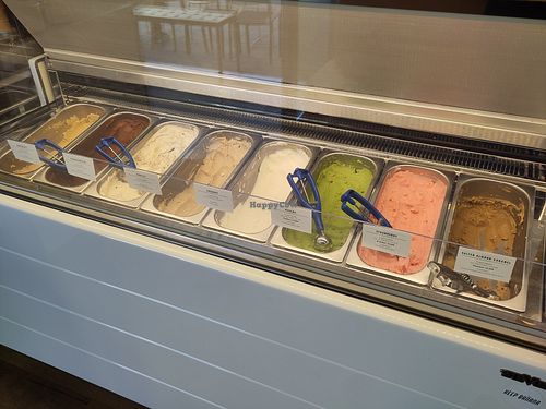 Ice cream selection at Keep Bañana in Munich
