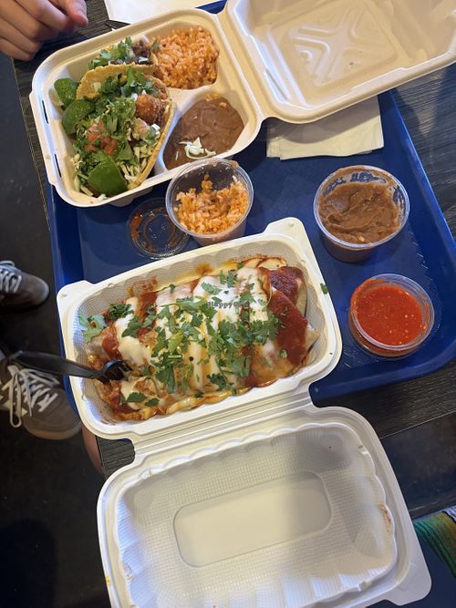   at Doomie's Home Cookin' in Hollywood