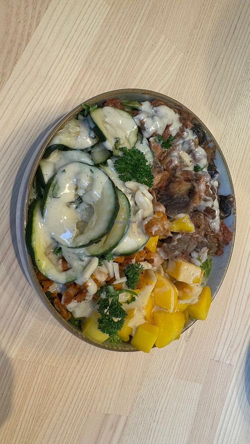   at råbowls in Hamburg