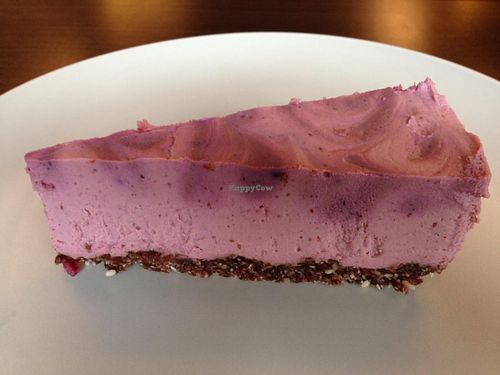 raw.z strawberry and lavender cake at Catering Raw.z in Bucharest