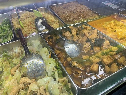 Buffet. Photo by Henry Lau aka Mr Purple at Huang Xuan Vegetarian 皇轩素 - Bedok in East Singapore