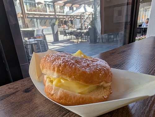 Custard doughnut at Hulis Donuts in Cape Town