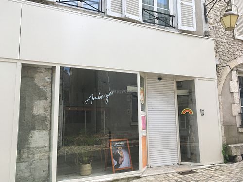 Façade du 21 rue du Martroi at Amberger in Tavers