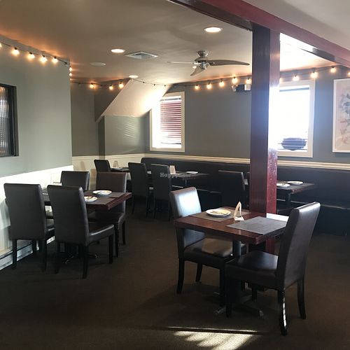 Front dining room seating at Blue Sage Vegetarian Grille in Southampton