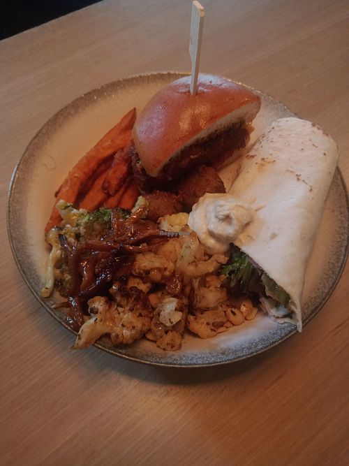 Best vegan buffet with a lot of choices at Mat Fra Hagen - Thomas Angells Gate in Trondheim