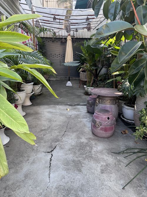 Outside searing   at Kappra Cafe in Bangkok