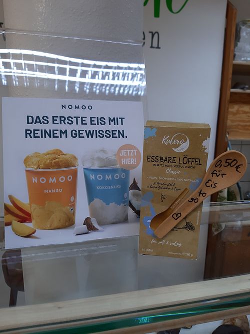 Eatable spoons to have ICE cream to go at Porta Verde in Trier