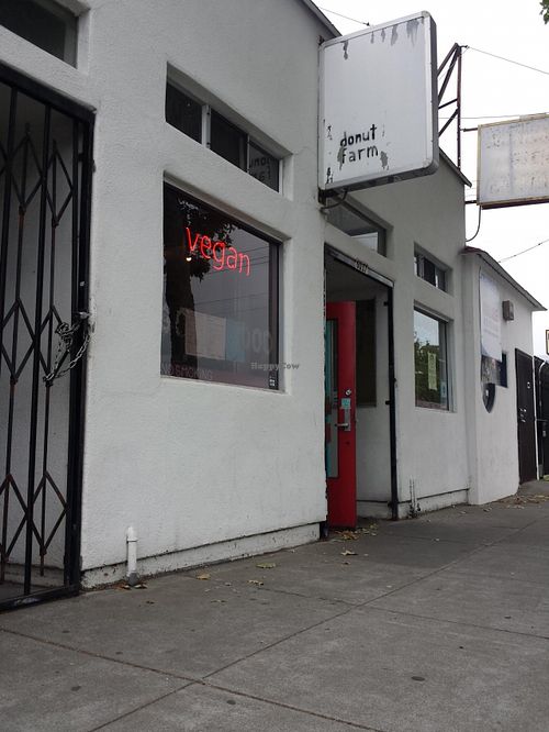 Storefront at Pepples at Pepples Donut Farm in Berkeley