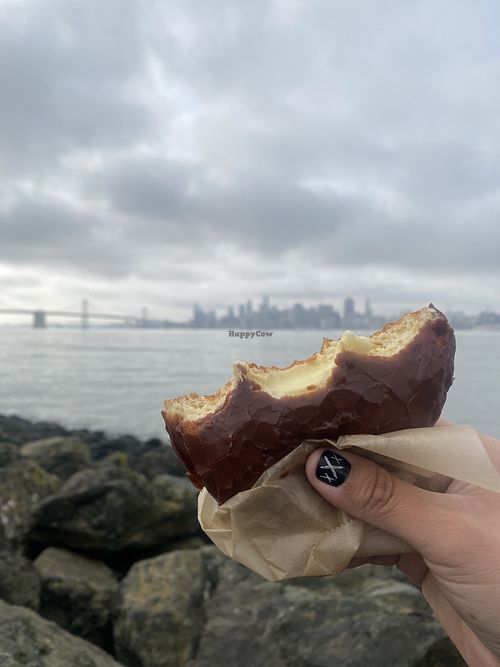 Vegan Boston Cream Enjoyed Admiring the City VIEWS ✨ #Veganuary at Pepples Donut Farm in Berkeley