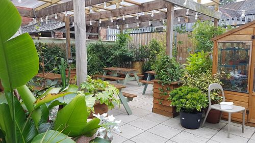 Outer seating at Eartha in Cardiff