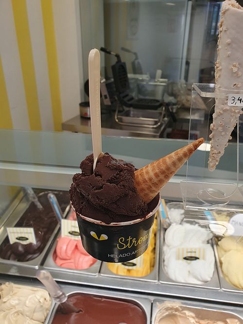  at Stromboli in Pontevedra