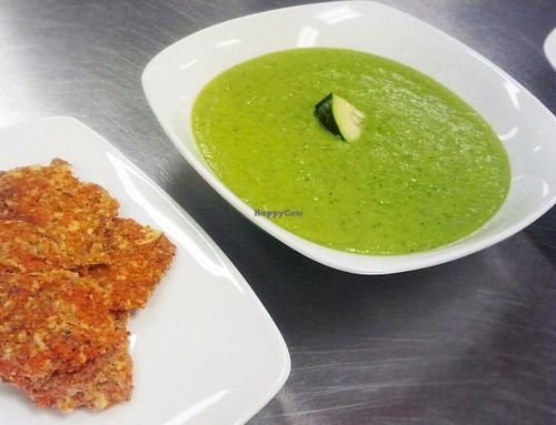 Green Vitality Soup (raw, vegan) at Raw Love in Eugene