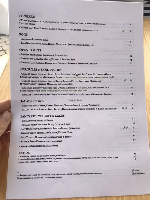Menu - vegan marked in green   at Insensato in Tomar