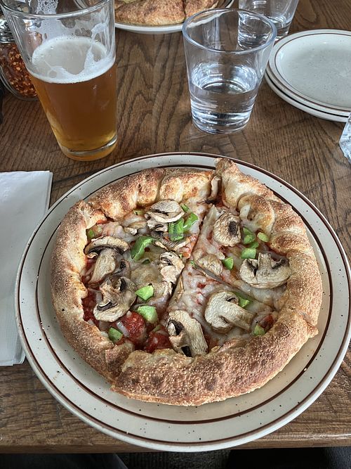   at White House Pizza in Carbondale