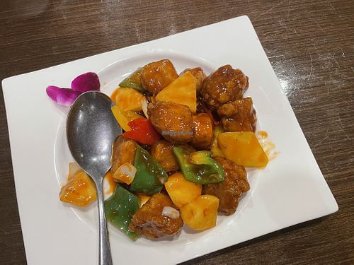 Monkey head mushroom in sweet and sour sauce   at Veggie Kingdom 緻素坊 in Kowloon
