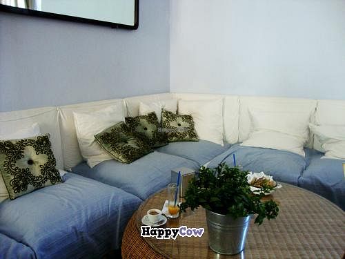 interior at Zoe Food in Trieste