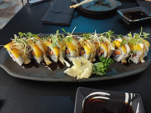 Vegan Zeastar Salmon roll at Niji Bar in Sitges
