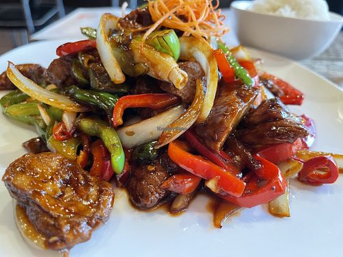 Top Vegan Restaurant Food Image