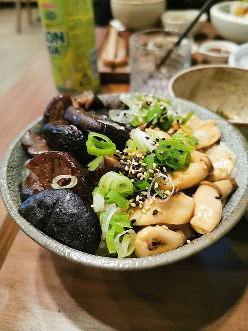 Peach Cafe Auchenflower Queensland Restaurant HappyCow