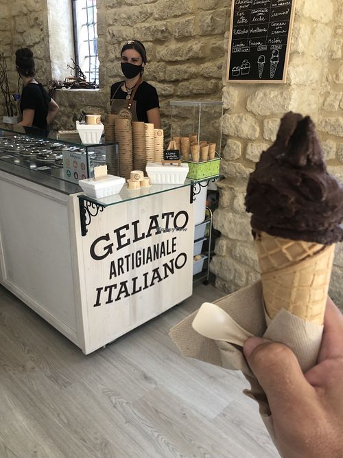 Vegan gelato, chocolate and orange  at Cioccolato Puro d'Italia in Alicante