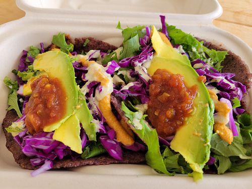 Jackfruit tacos at Rainbow Kitchen + Rebel Tonics in Haiku