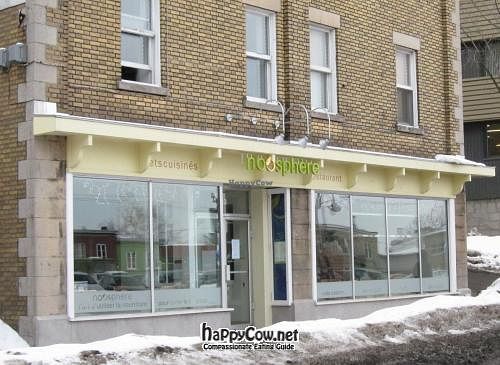 Front view at Restaurant Noosphere in Quebec