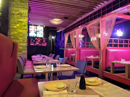 Some traditional Japanese seating options at Moshi Moshi in Miami