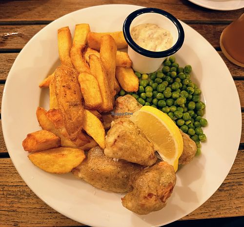 Vegan Seaweed Lemon 'Fish' & Chips at The Architect in Cambridge