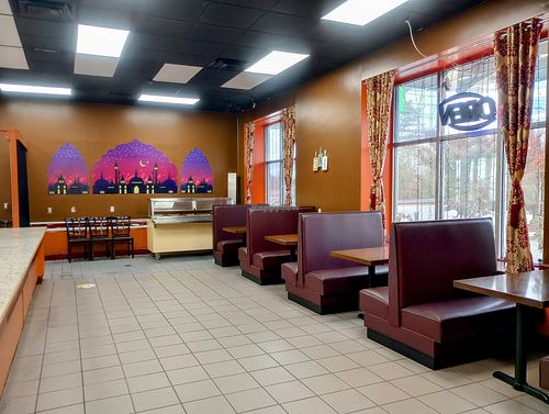  at Four Sisters Kabob and Curry in Stevensville