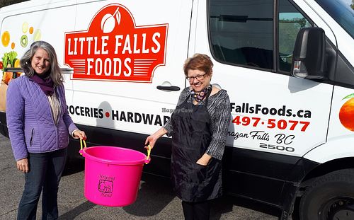 Little Falls Foods supports OK Falls Helping Hand with food donations at Unglued Foods in Richmond