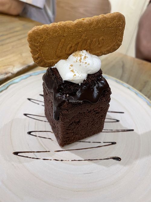 Chocolate cake by white cakee  at Be With Years in Kowloon