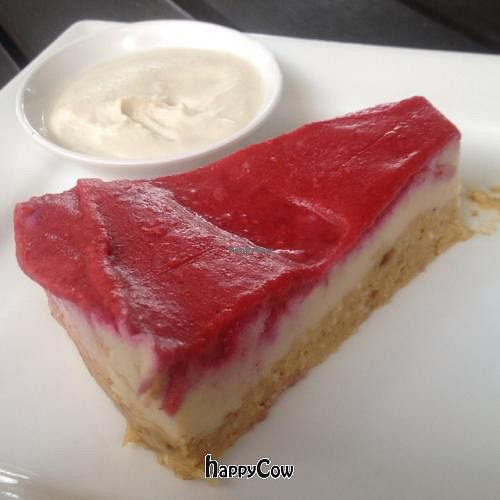 raw cheesecake at Swan Valley Cafe & Tea House in Millendon