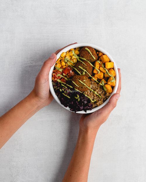 Bowl Champeta (Falafel, hogao, maíz tierno, plátano maduro, lechuga morada, quinua, mayonesa de cilantro) at La Lleva in Bogota