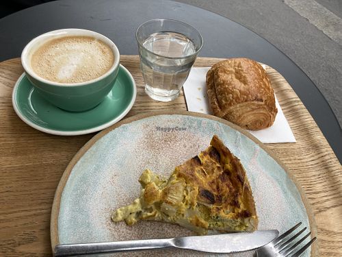   at Land & Monkeys - Turenne in Paris