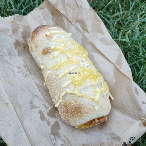 Cheese focaccia roll: a bit too dry and plain at Land & Monkeys - Turenne in Paris