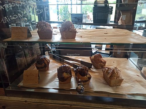 Vegan cakes at Arbuste in Caen