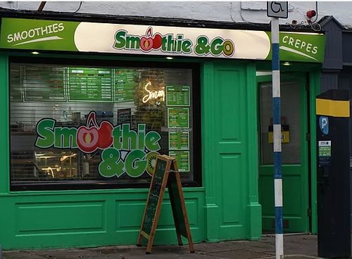 Shop window at Smoothie & Go in Celbridge