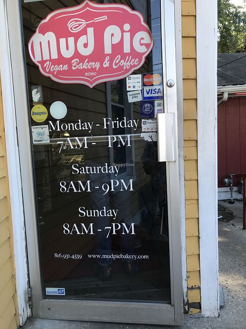 Outside at Mud Pie Vegan Bakery and Coffee in Kansas City