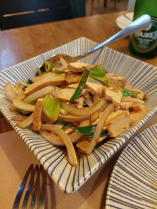 Sautéed tofu gan with vegetales at Mr Wang in Santander