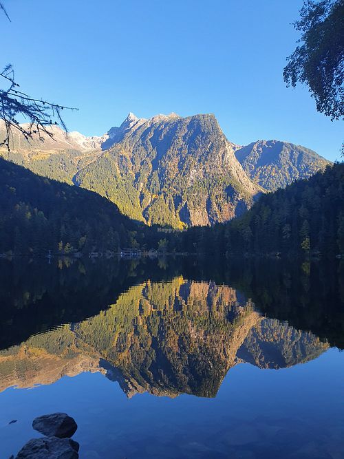 The beautiful Lake Piburger at Restaurant am Piburger See in Oetz