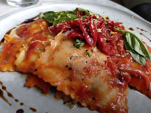 Ravioli Arrabbiata at Kärleksgatan 3 in Malmo