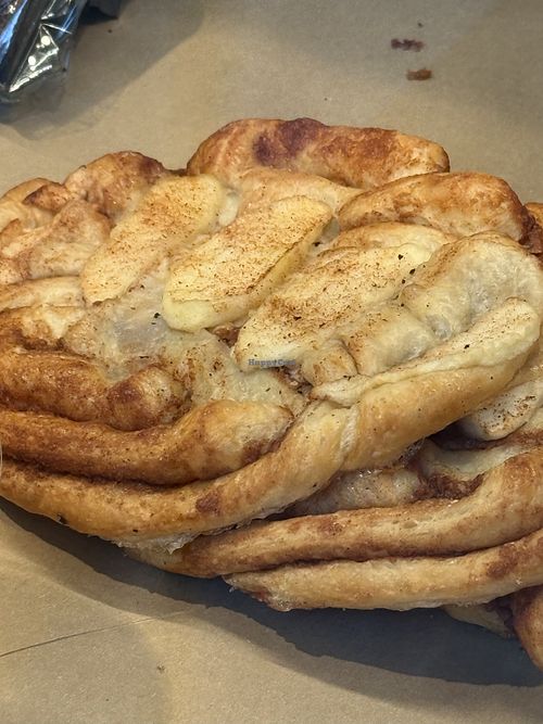 vegan danish  at Kamps - Hauptbahnhof in Krefeld