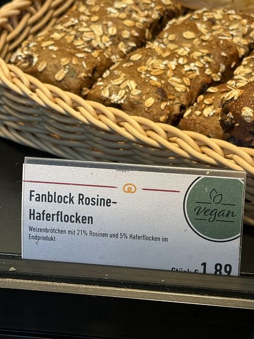 vegan rolls  at Kamps - Hauptbahnhof in Krefeld